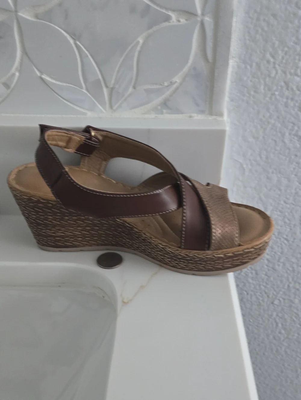 Women’s Brown Crossover Wedge Sandal with Adjustable Back Strap